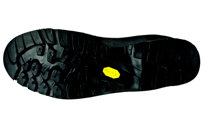 Легкие высокотехнологичные горные ботинки с бесшовной конструкцией Thermo Tech Injection La Sportiva Trango Cube GTX