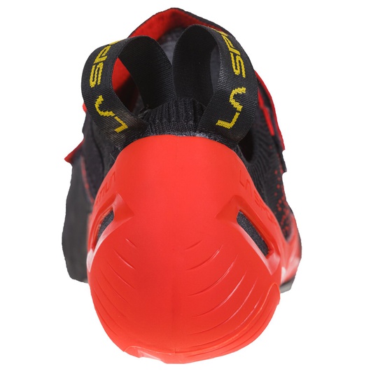 Скальные туфли для начинающих с комфортной колодкой La Sportiva Zenit